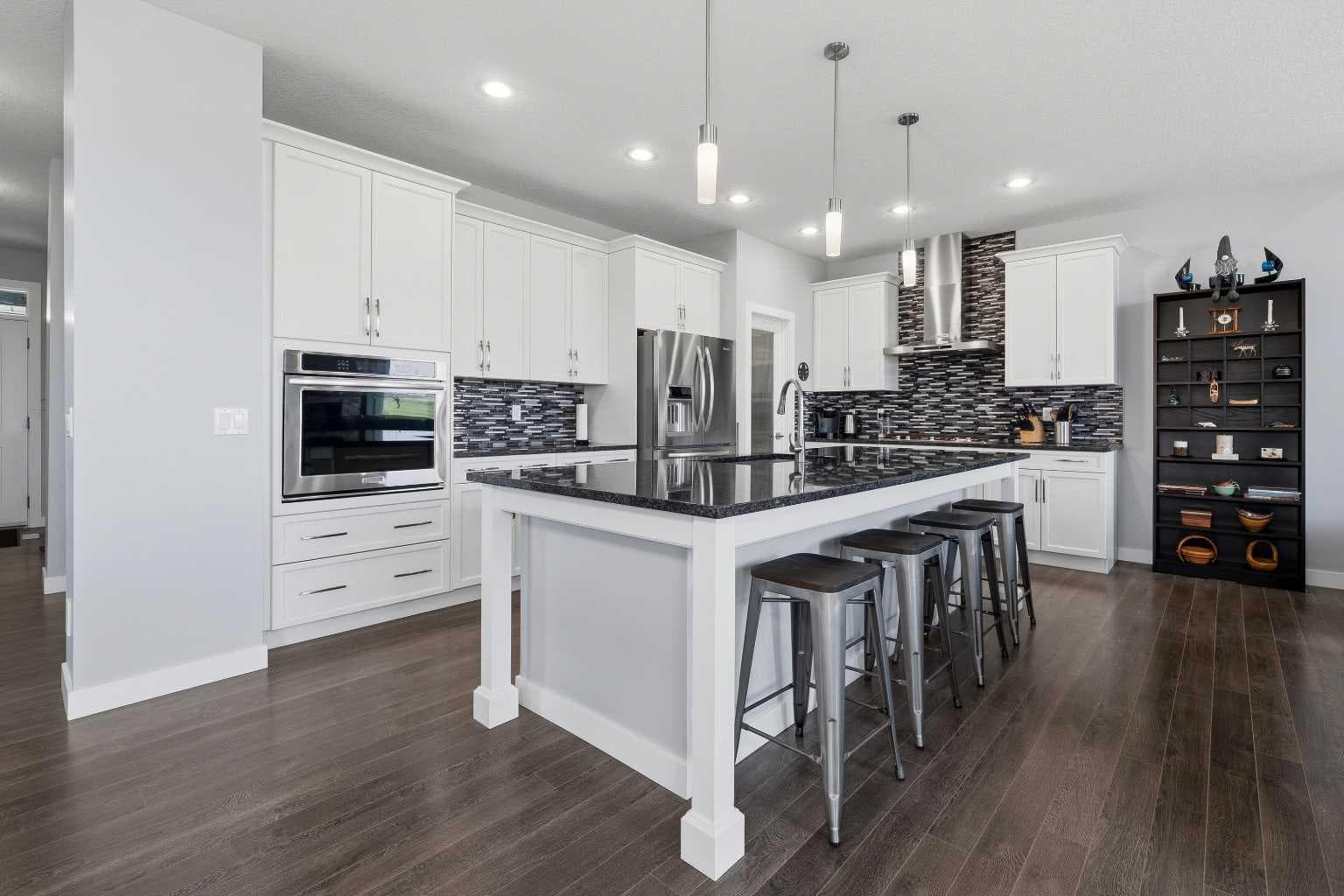 395 Boulder Creek Bay SE