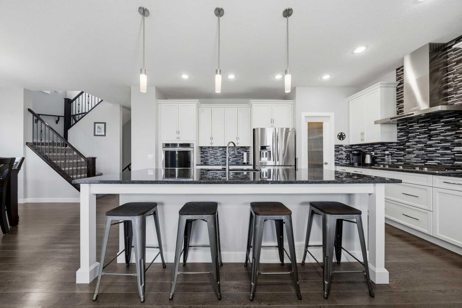 395 Boulder Creek Bay SE