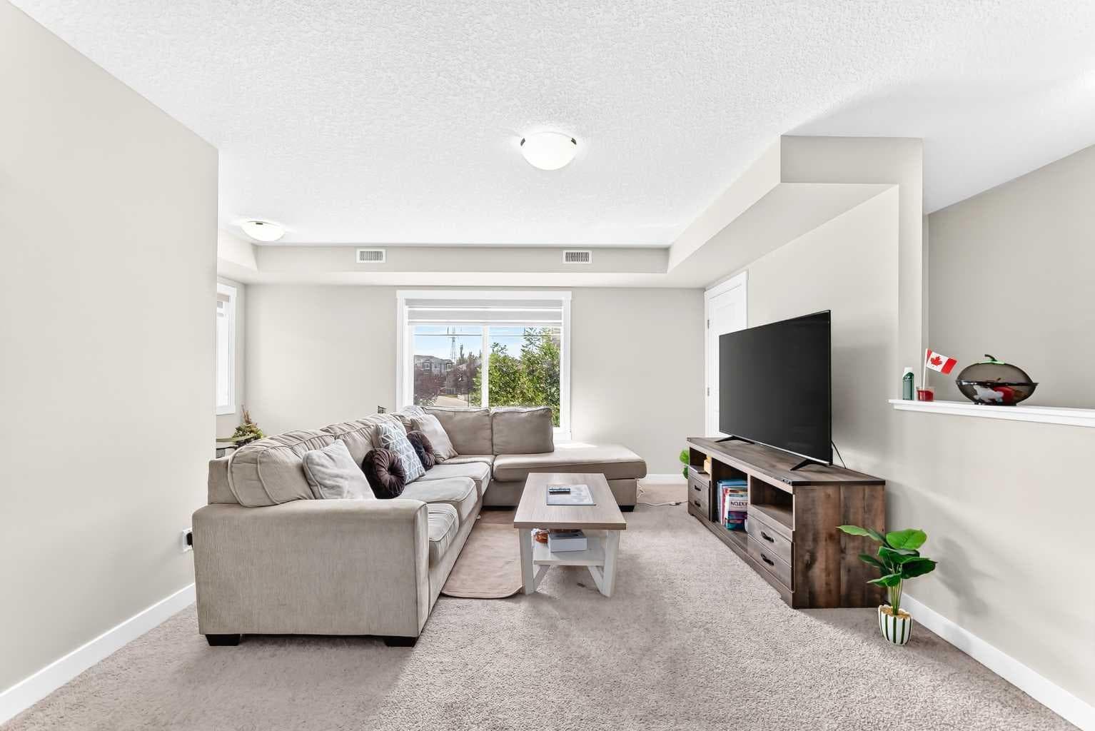 196, 300 Marina Drive 