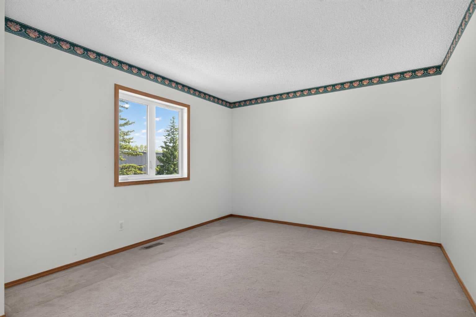 52 Glenbrook Villas SW