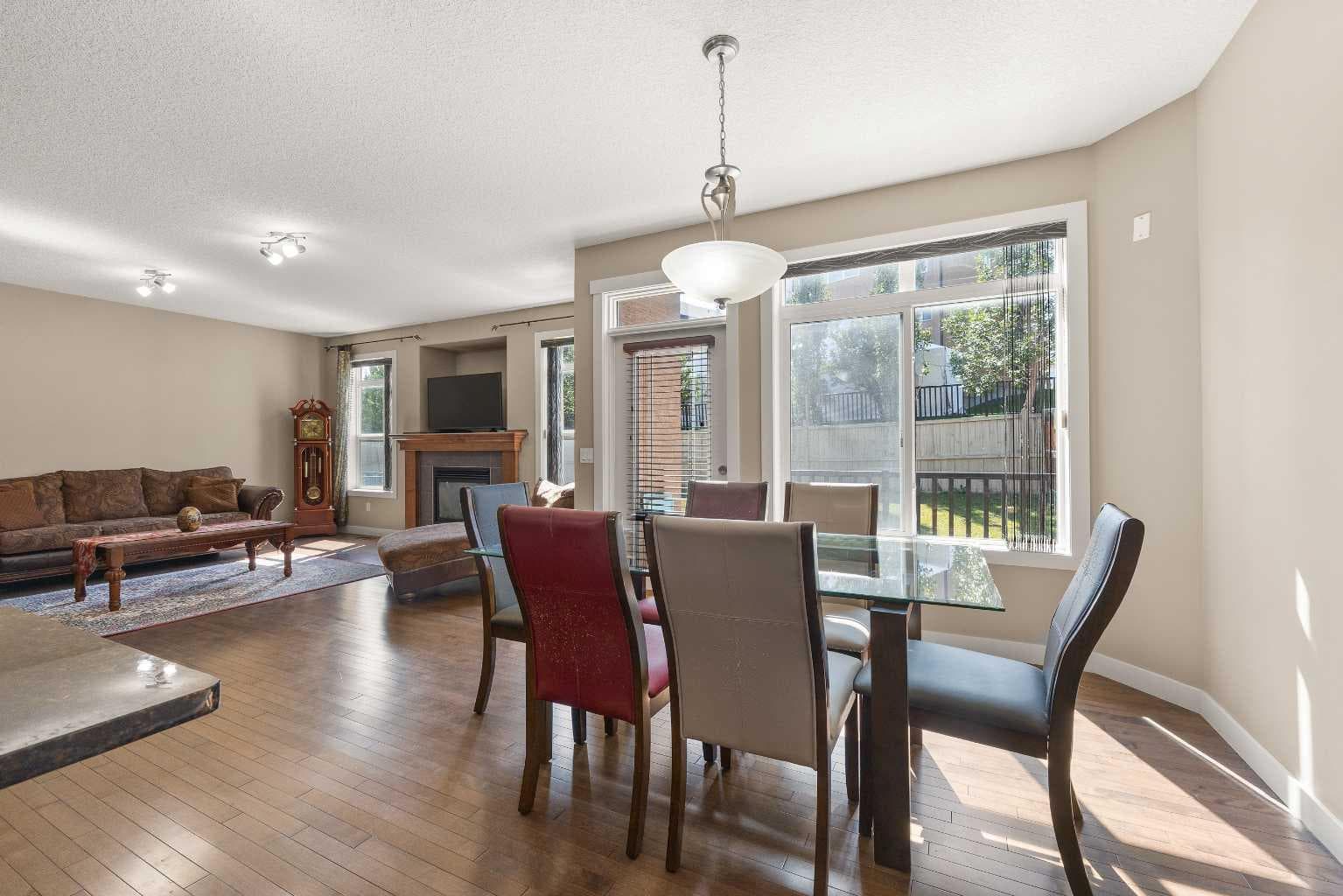 162 Sherwood Hill NW