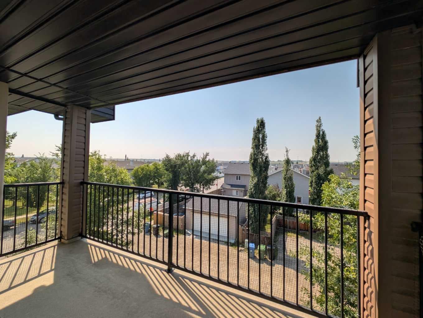 1421, 8 Bridlecrest Drive SW
