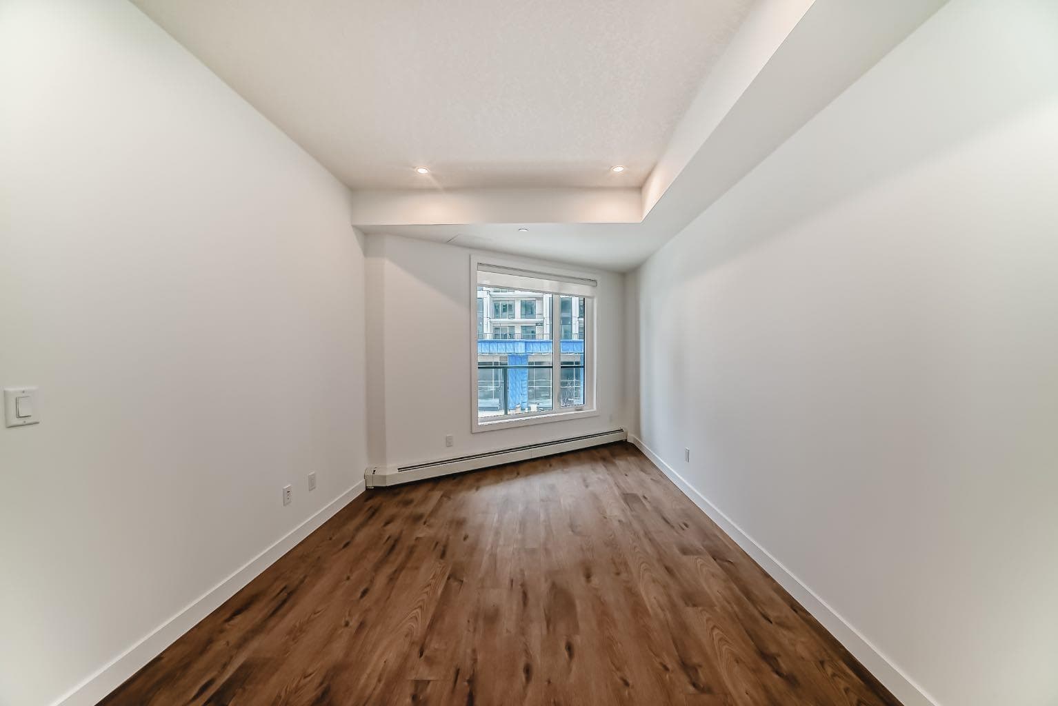 205, 8370 Broadcast Avenue SW