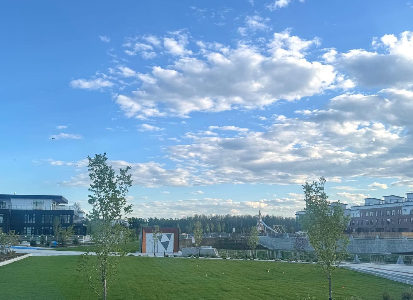 205, 8370 Broadcast Avenue SW
