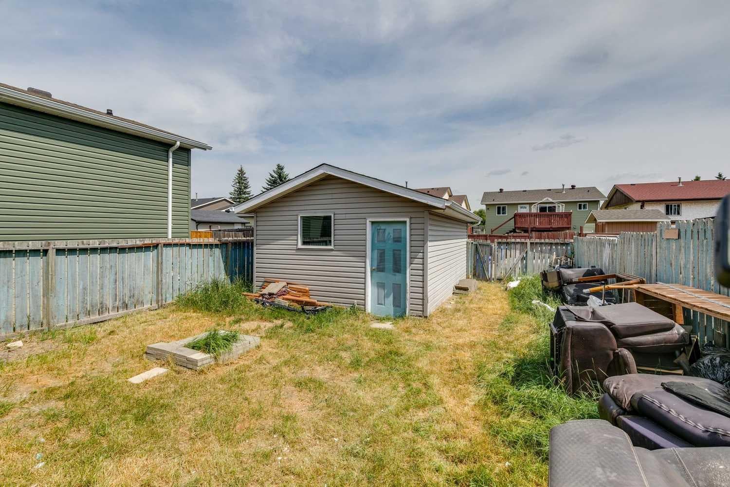 104 Falmere Way NE