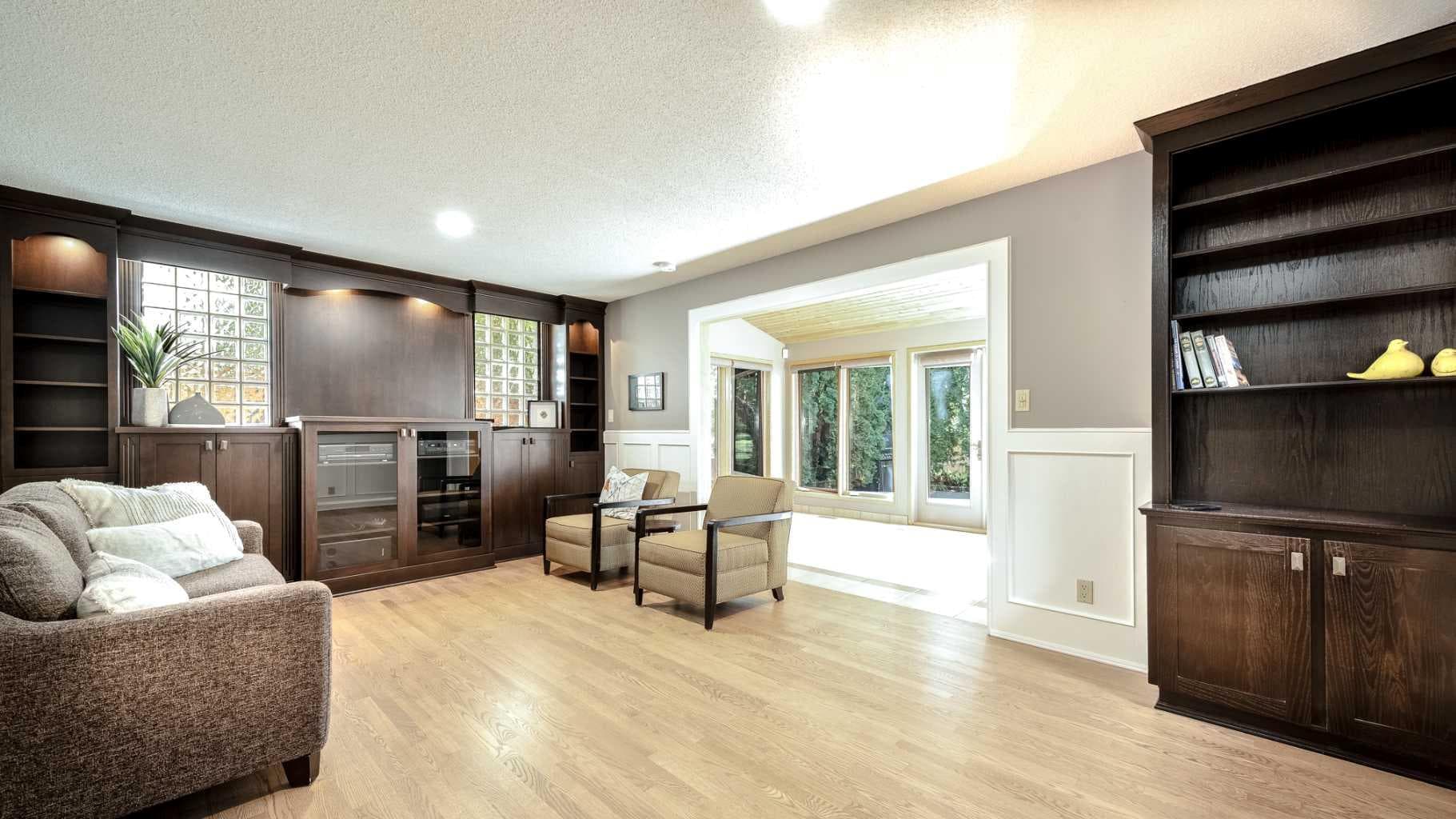 152 Mapleburn Drive SE