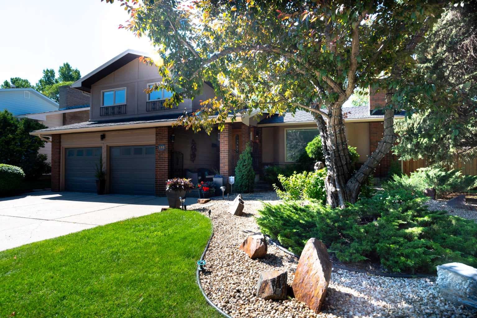 152 Mapleburn Drive SE