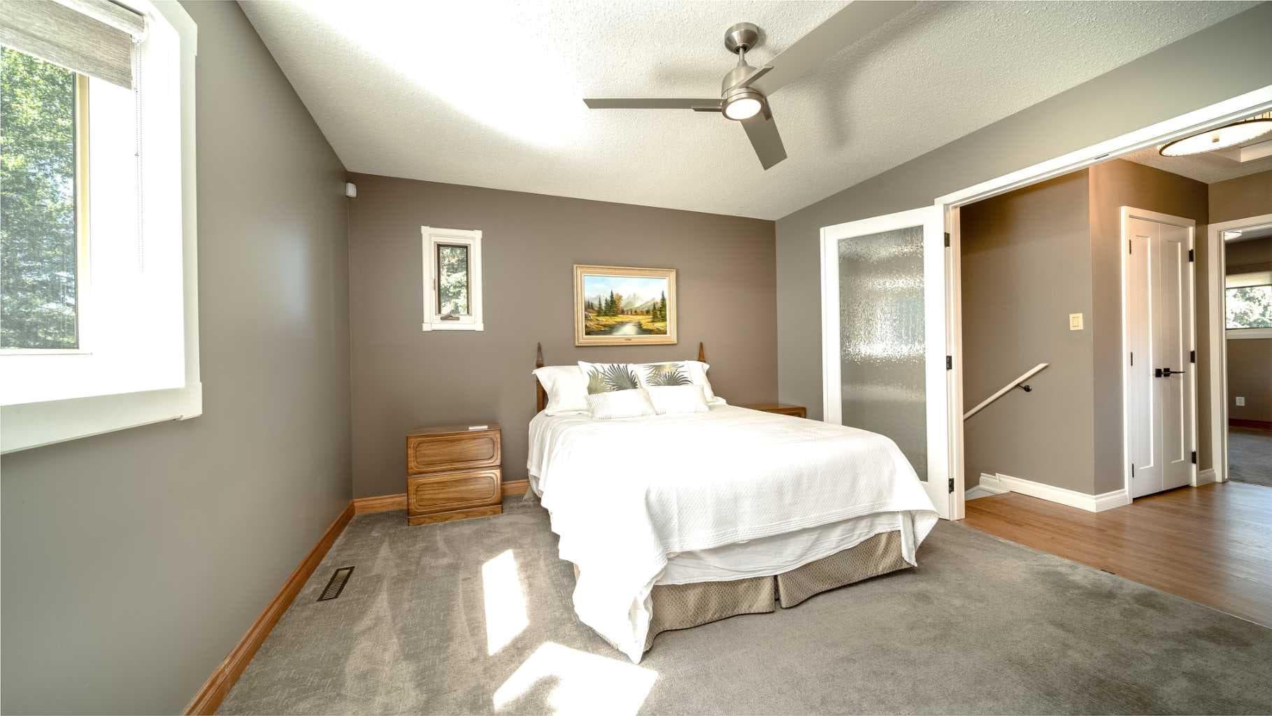 152 Mapleburn Drive SE