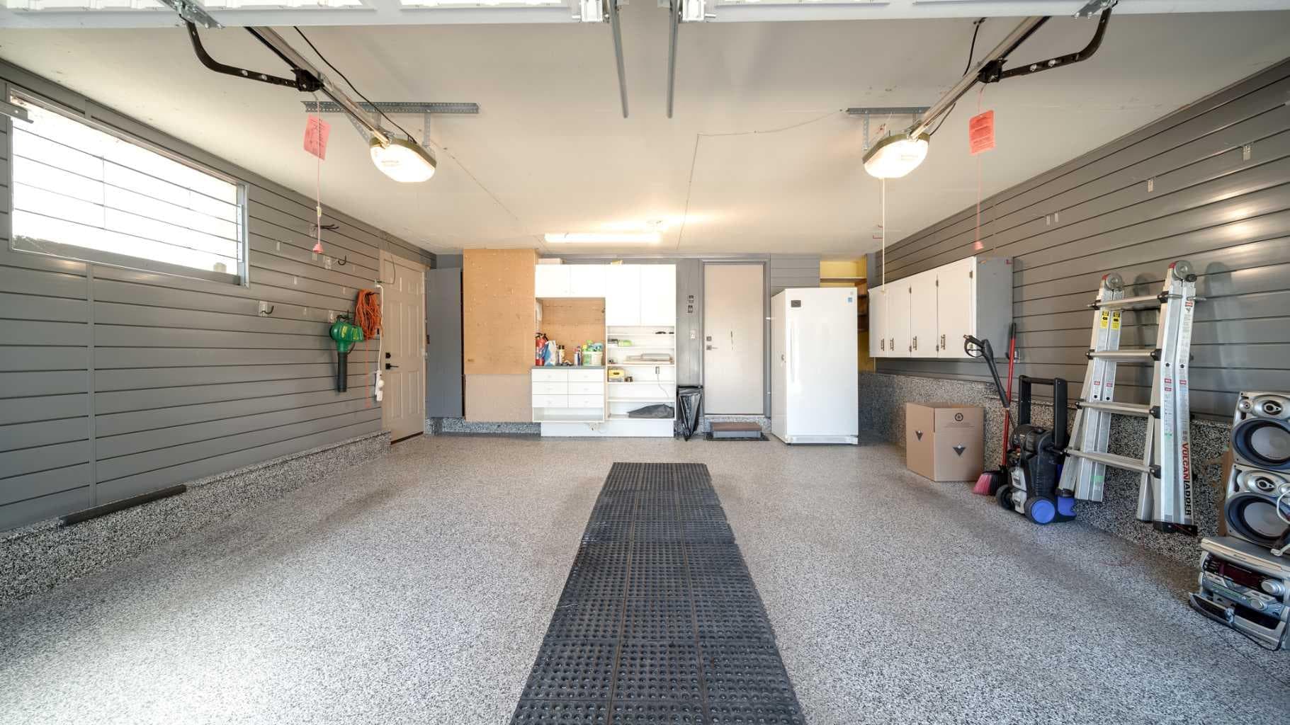 152 Mapleburn Drive SE