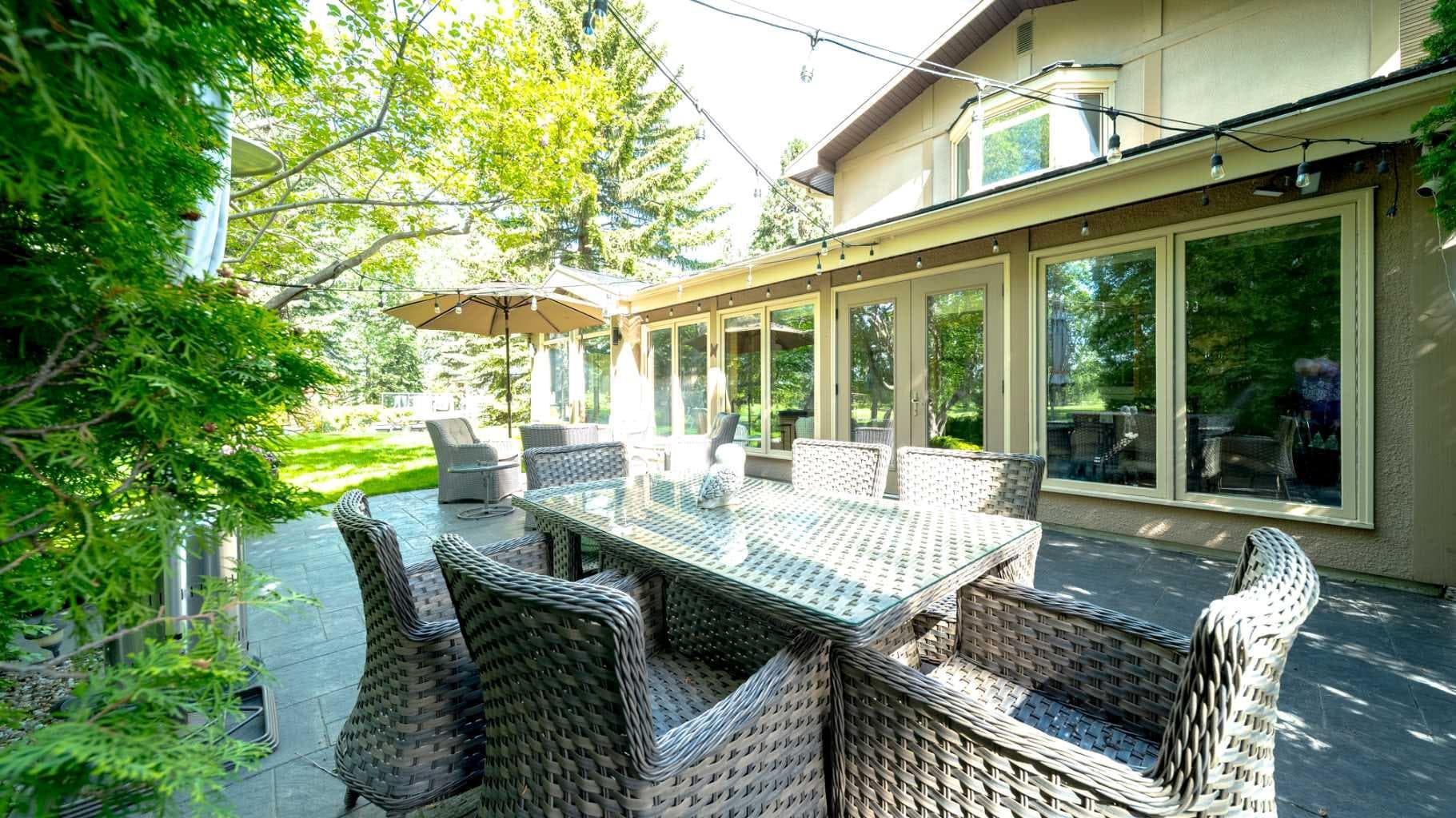 152 Mapleburn Drive SE