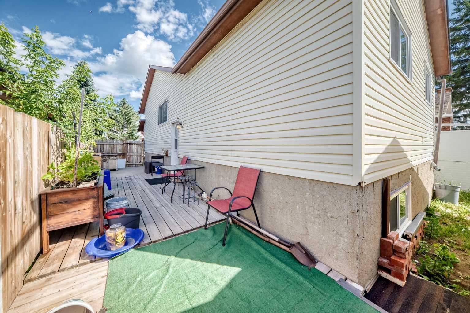 39 Aberdare Way NE