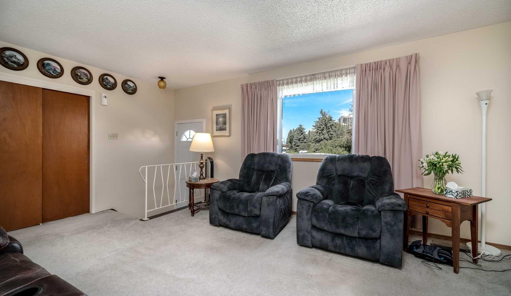 42 Harrow Place SW