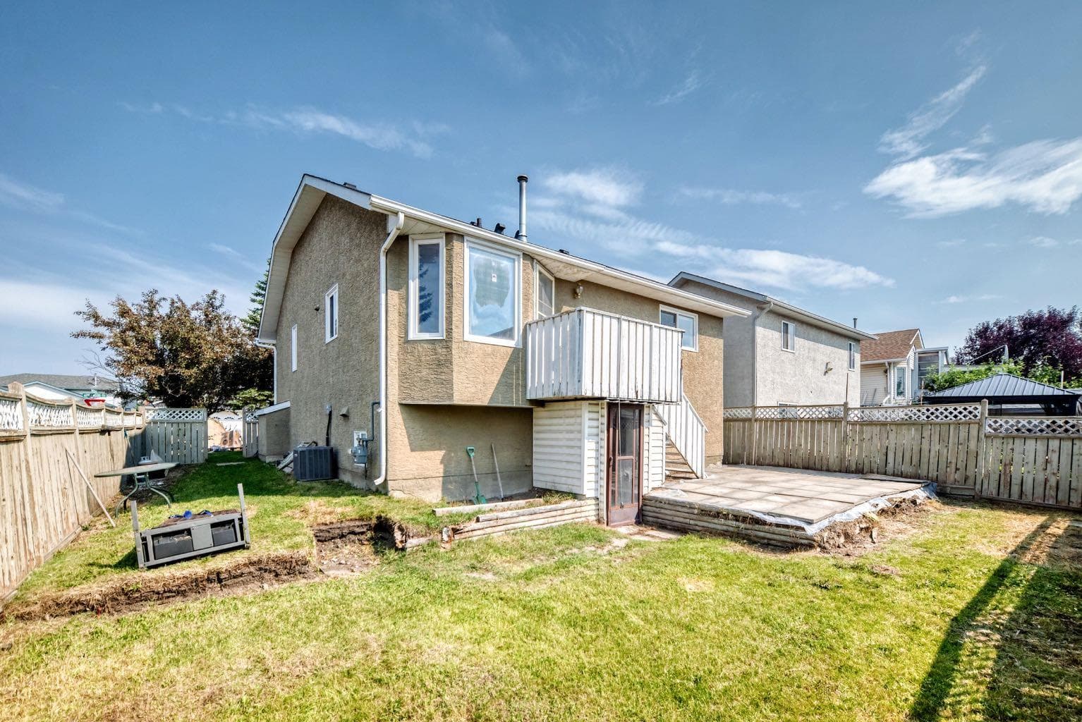 143 Applewood Drive SE