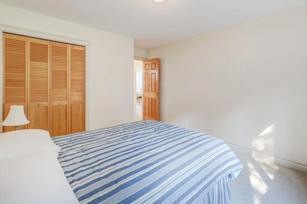 149, 200 Prospect Heights 
