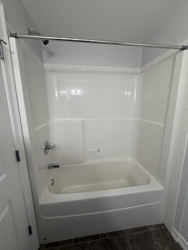 219, 117 Copperpond Common SE