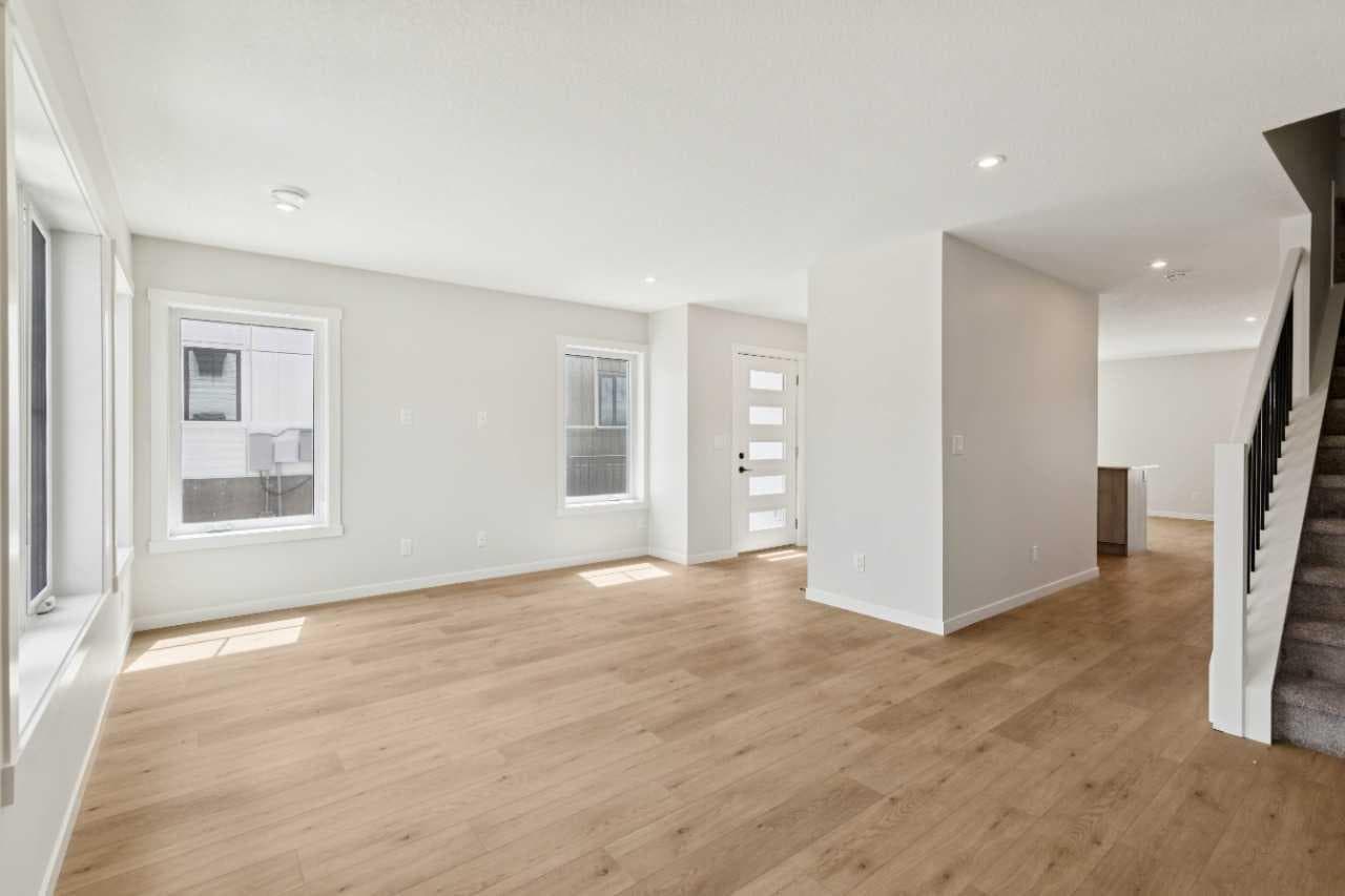 1201, 350 Mahogany Parade SE