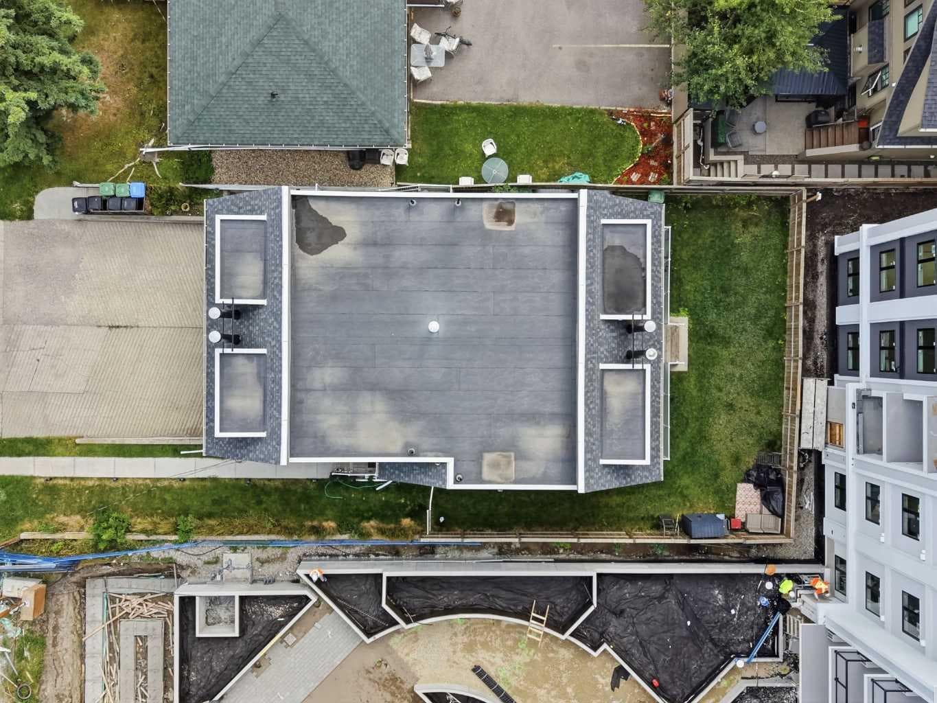 B, 2115 35 Avenue SW