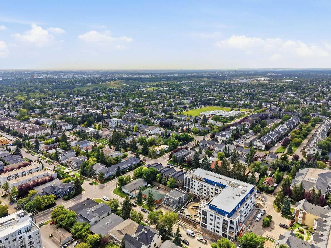 B, 2115 35 Avenue SW