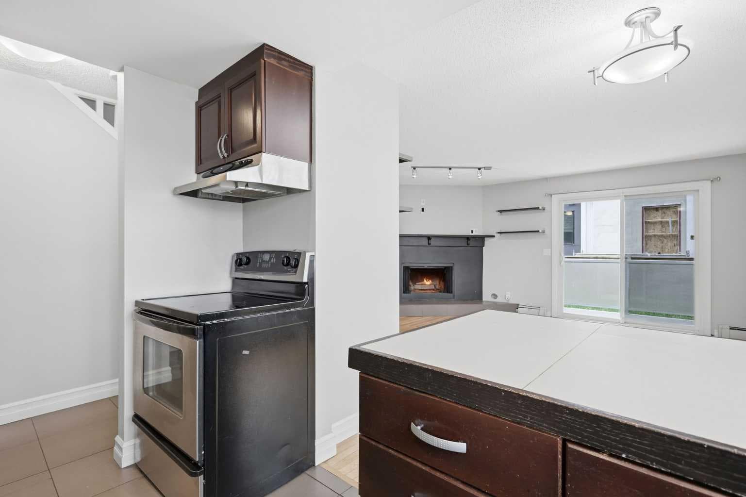 B, 2115 35 Avenue SW