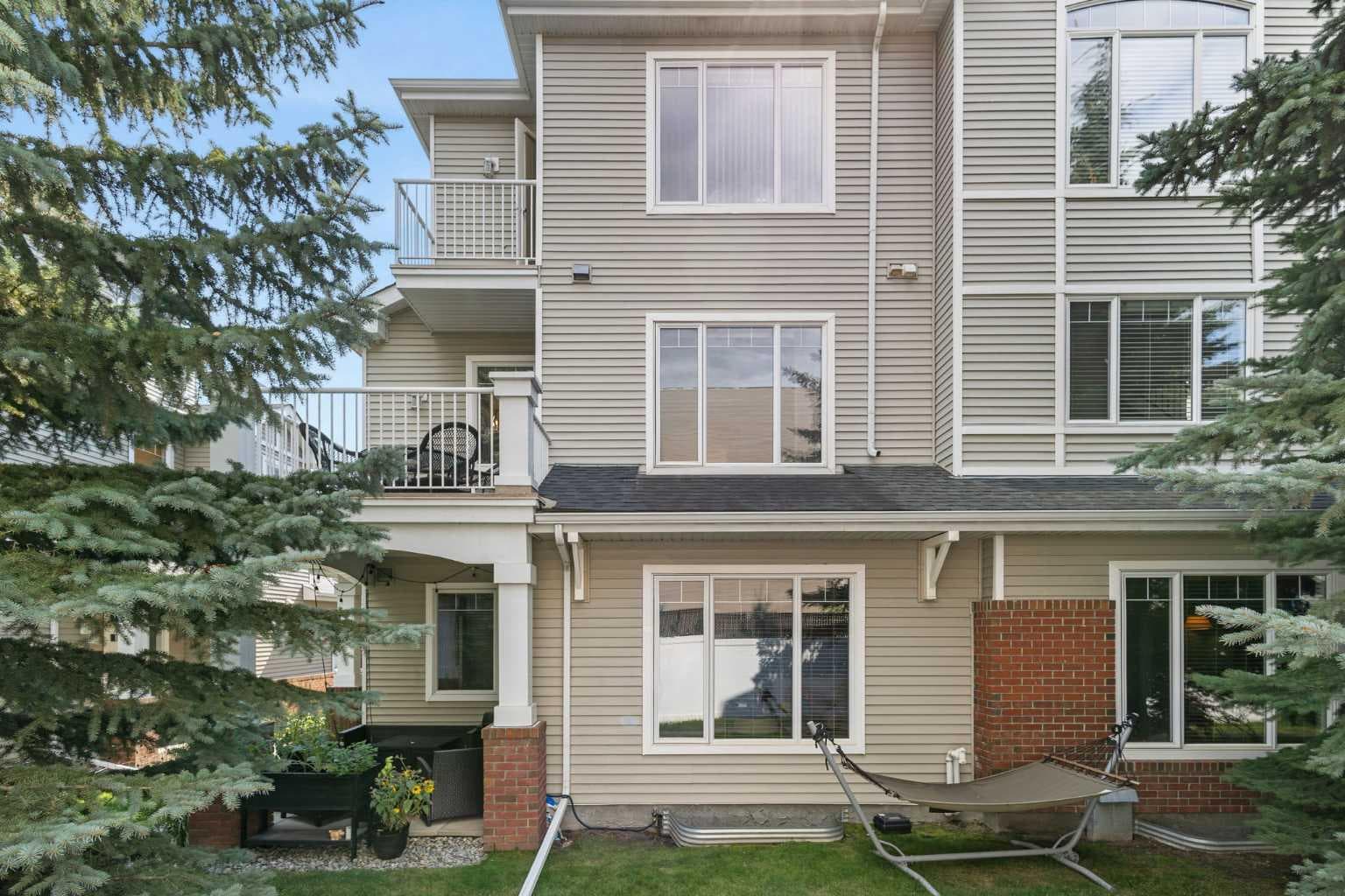 805, 8000 Wentworth Drive SW