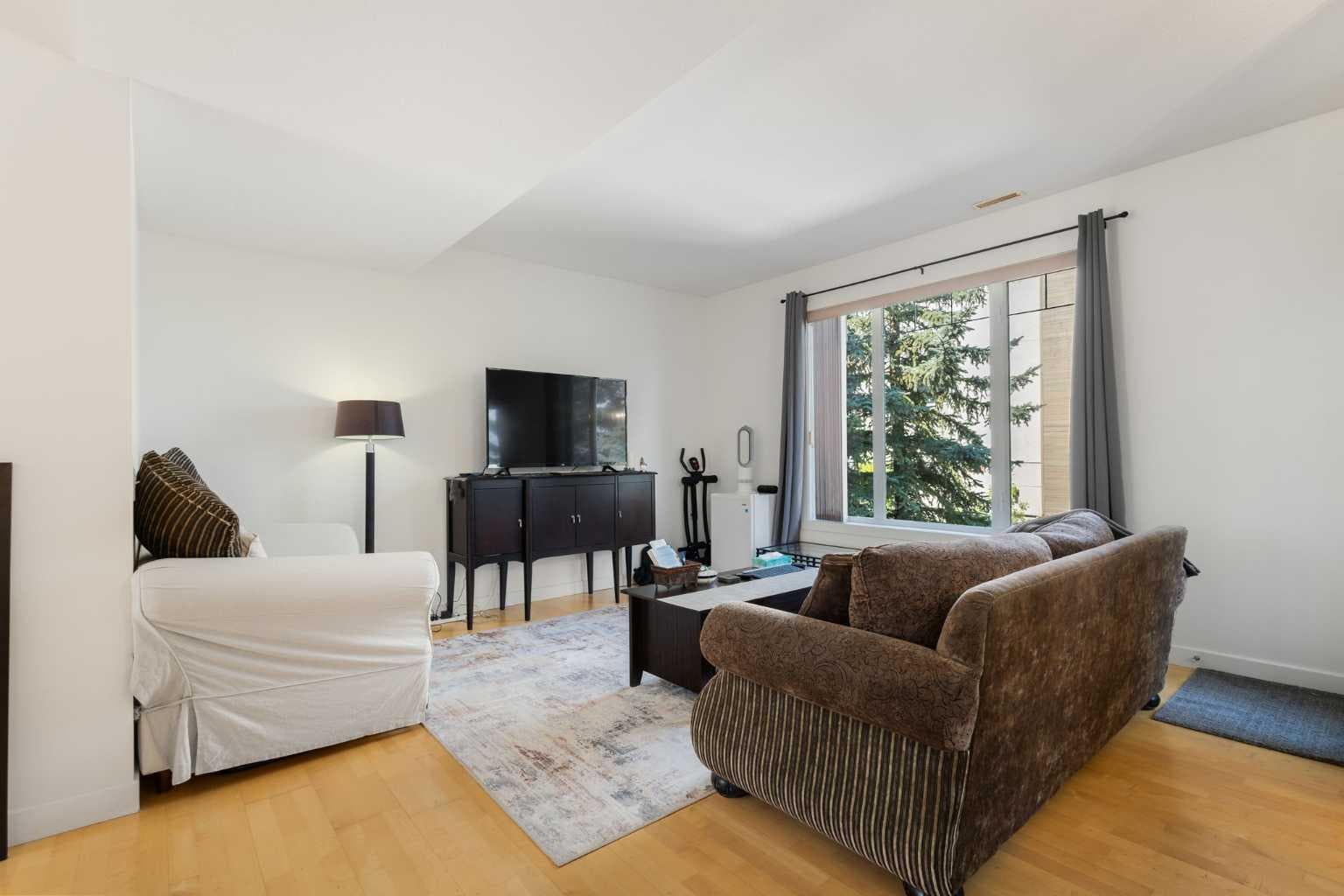 805, 8000 Wentworth Drive SW