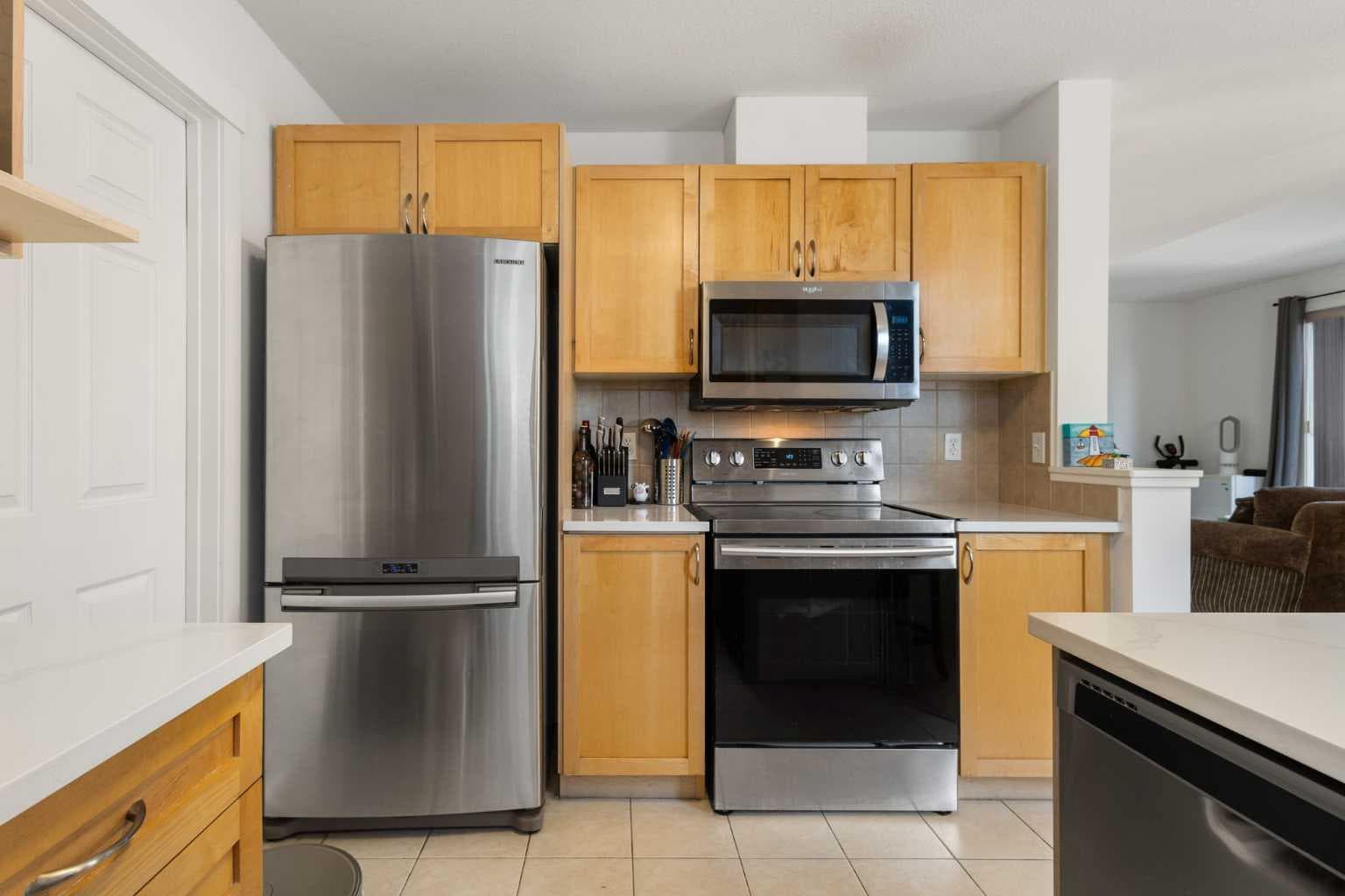 805, 8000 Wentworth Drive SW