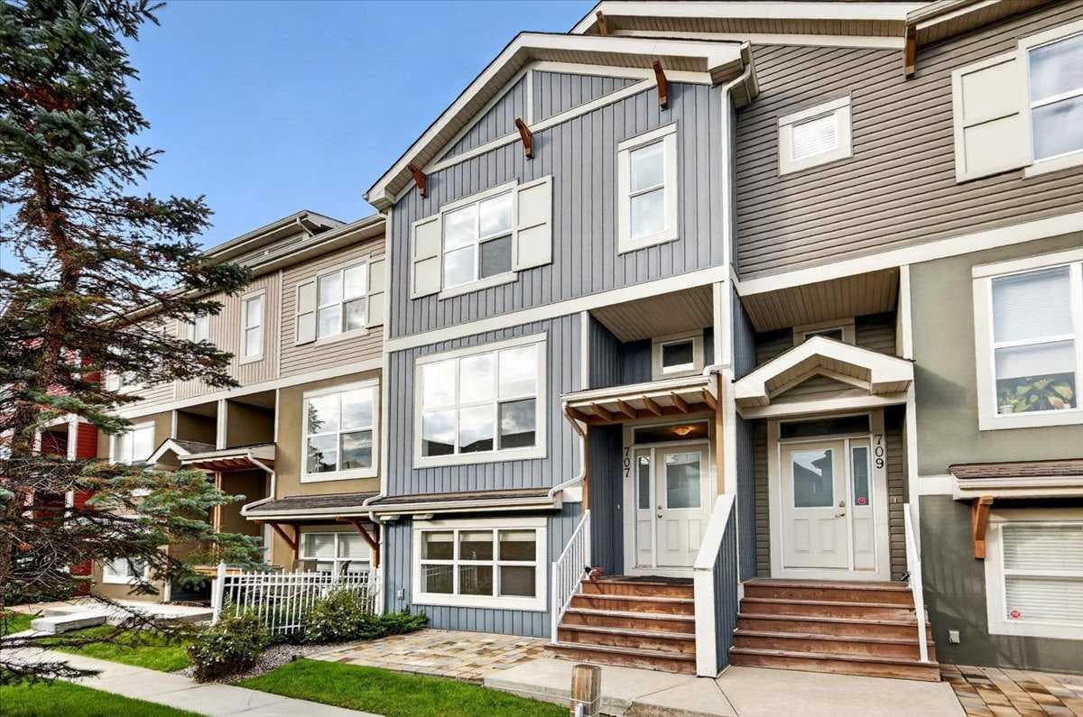 707, 10 Auburn Bay Avenue SE