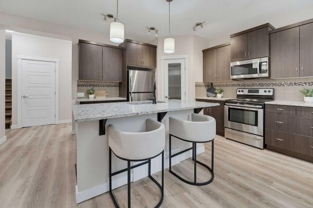 145 Sunset Manor 