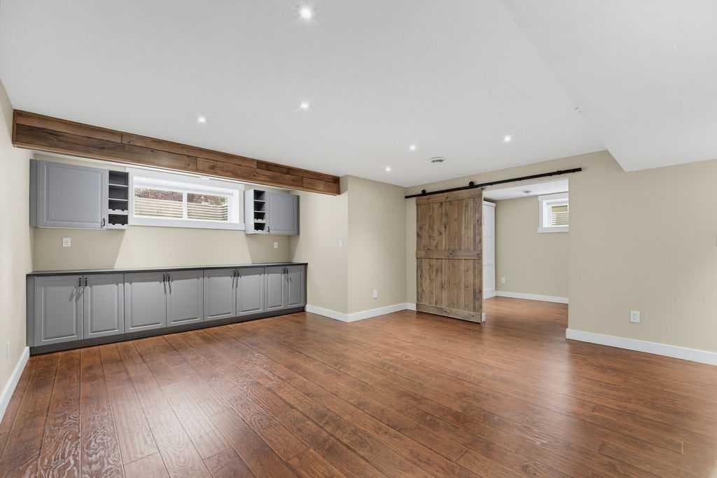 145 Sunset Manor 