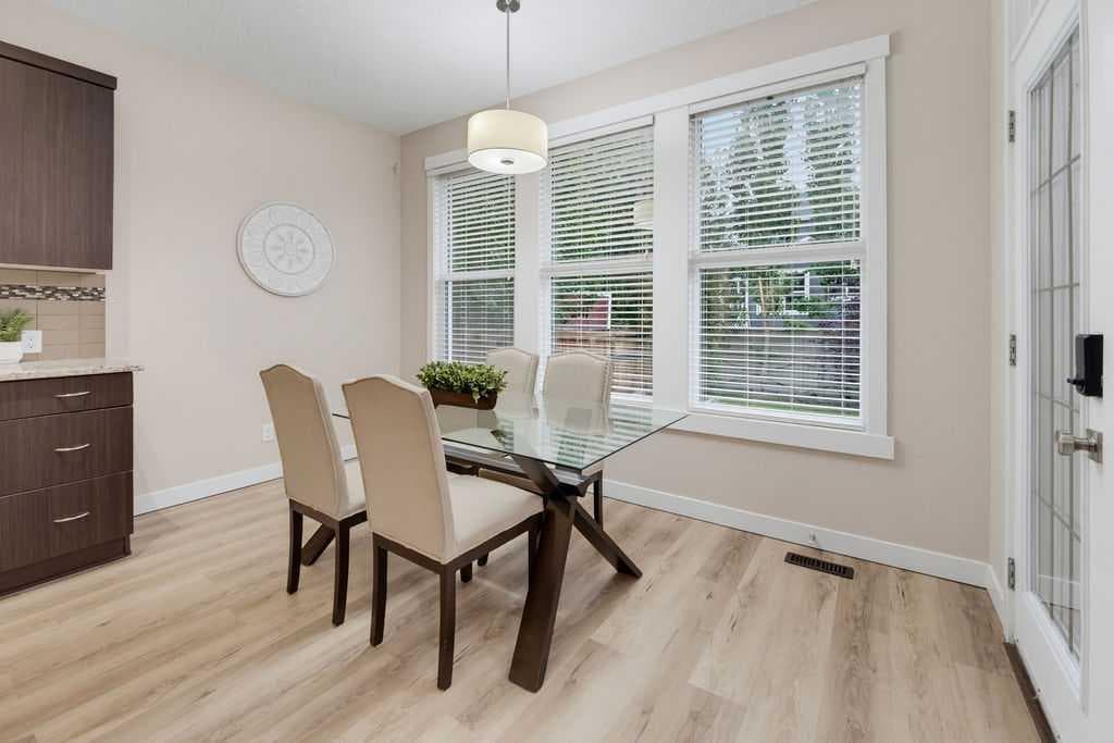 145 Sunset Manor 