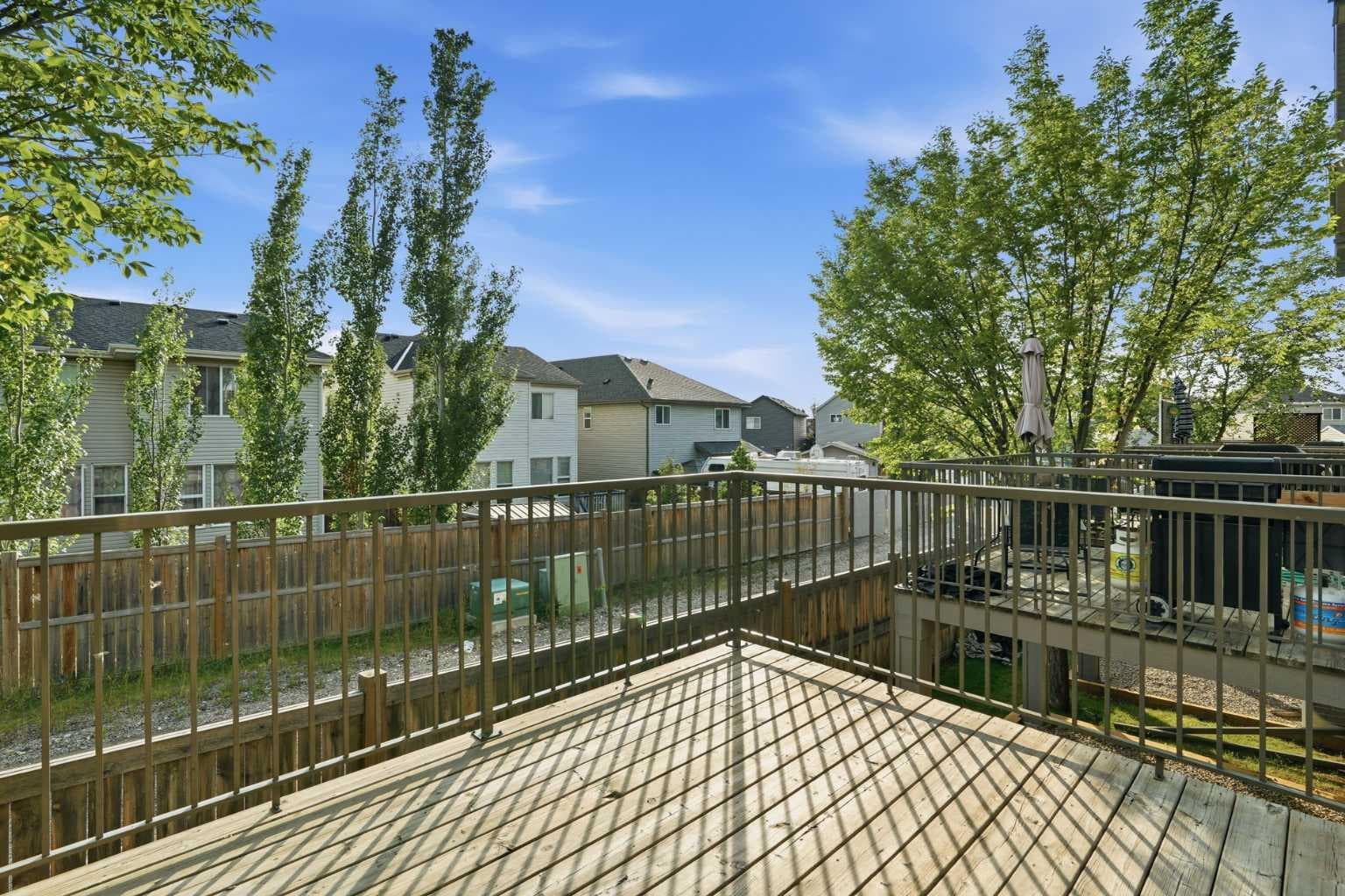 209 Copperpond Row SE