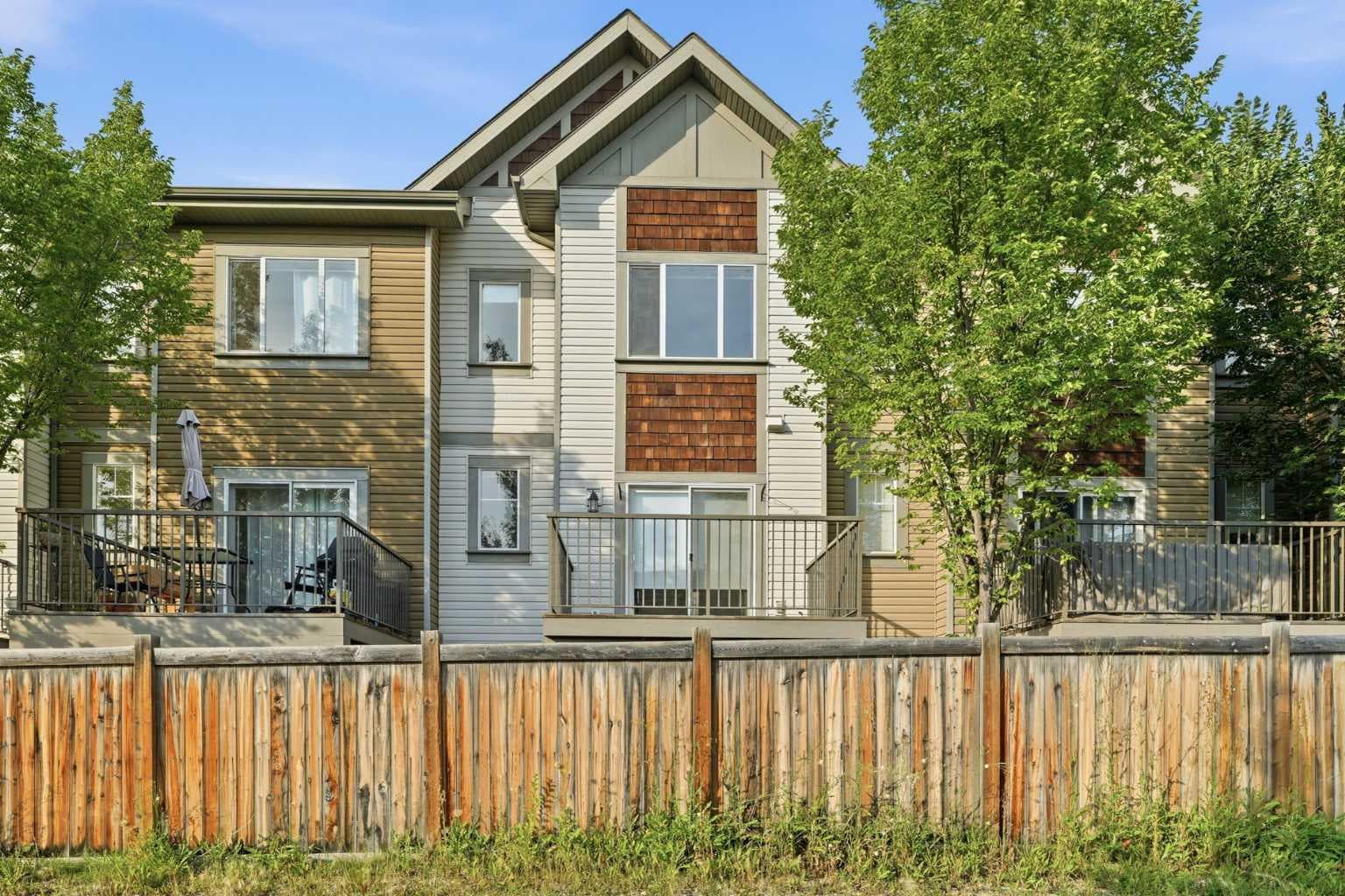 209 Copperpond Row SE
