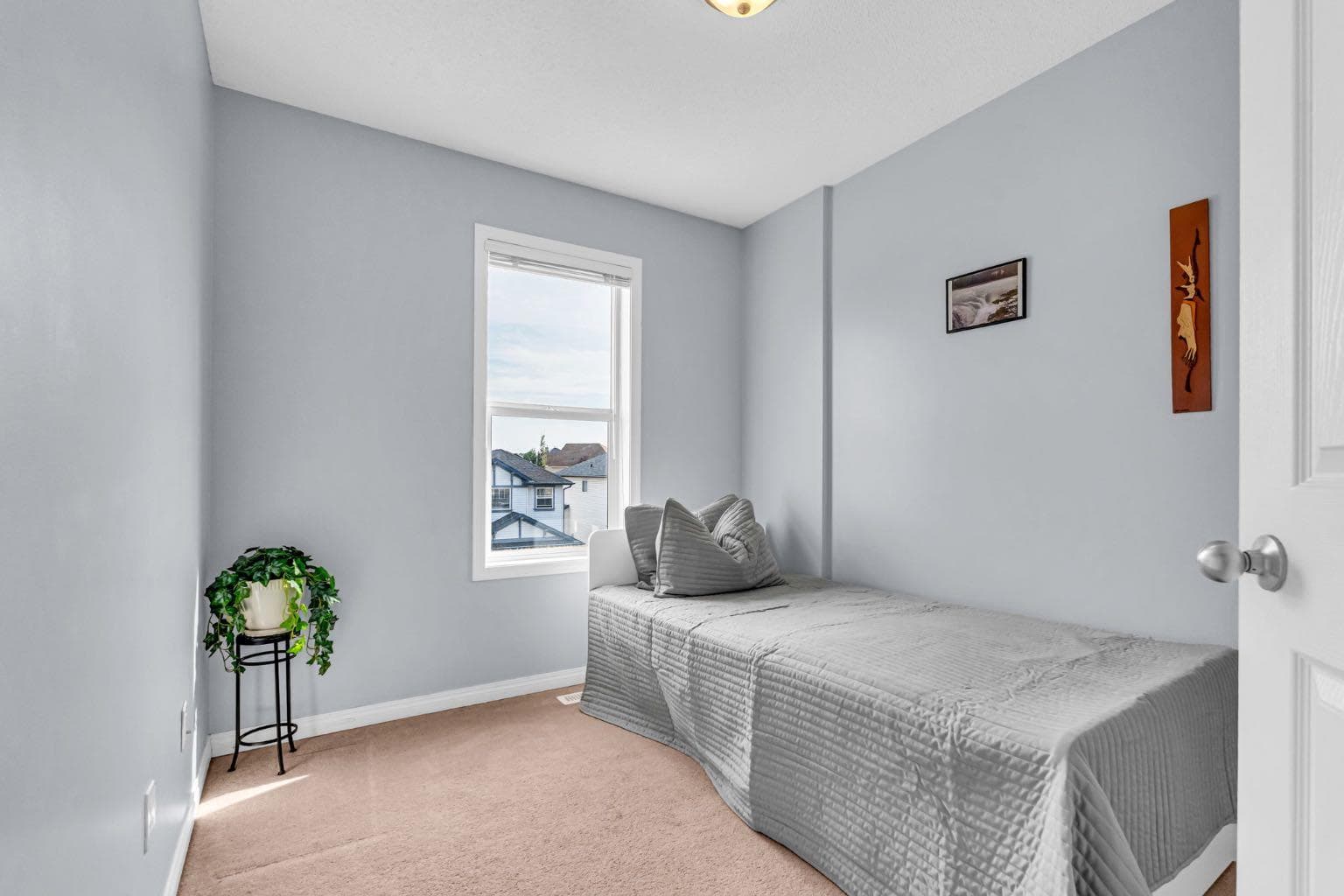 28 Everhollow Way SW