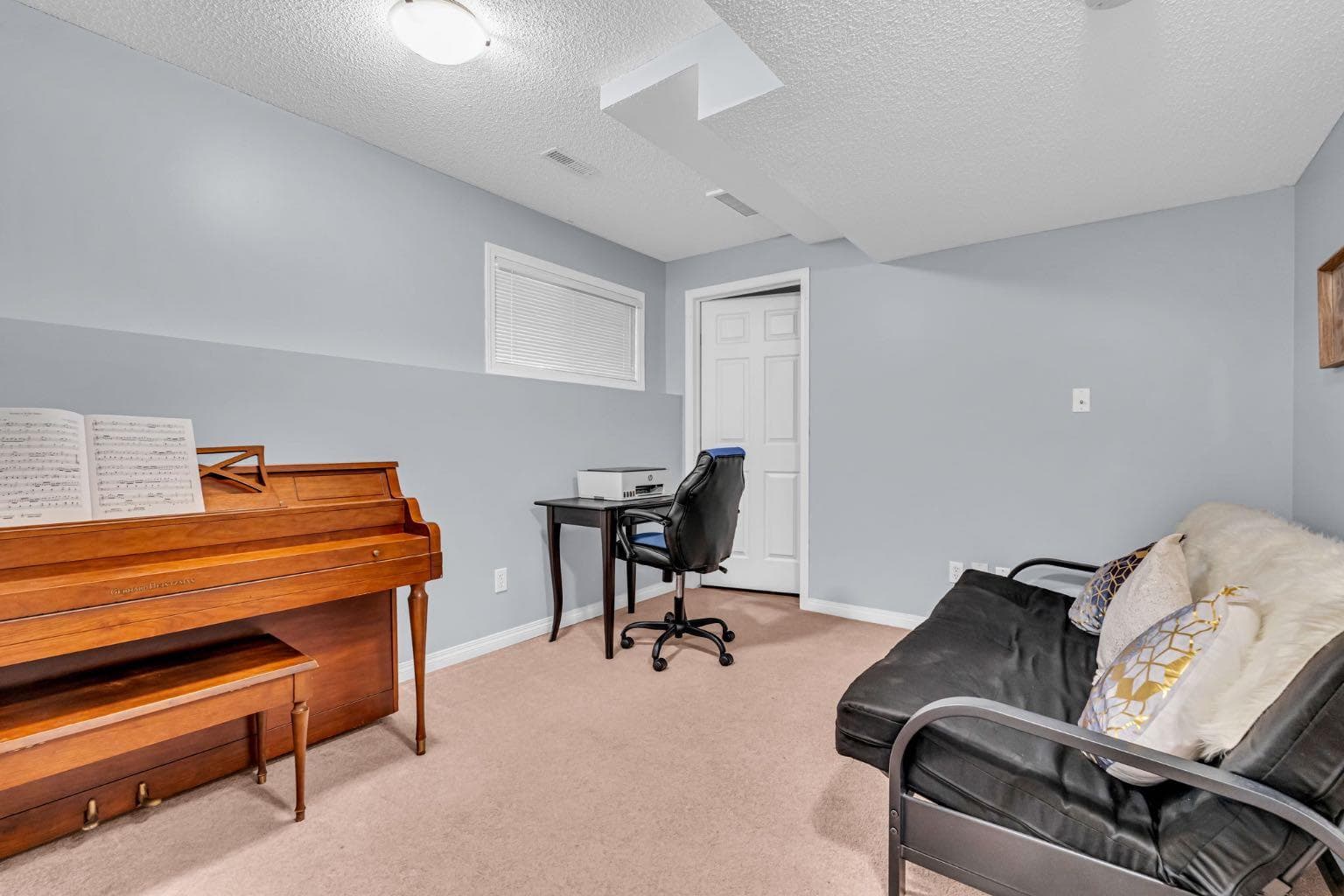 28 Everhollow Way SW