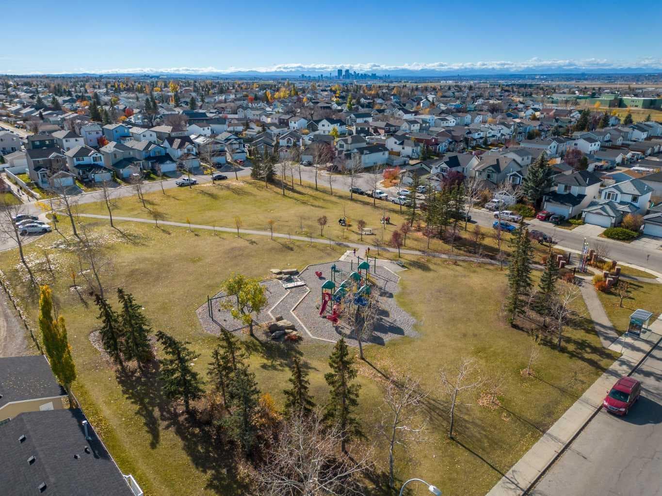45 Martinridge Crescent NE