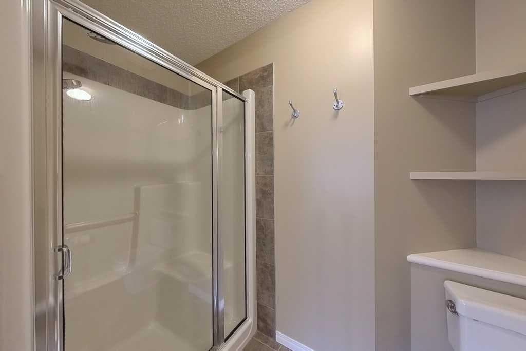 149 Rockborough Green NW