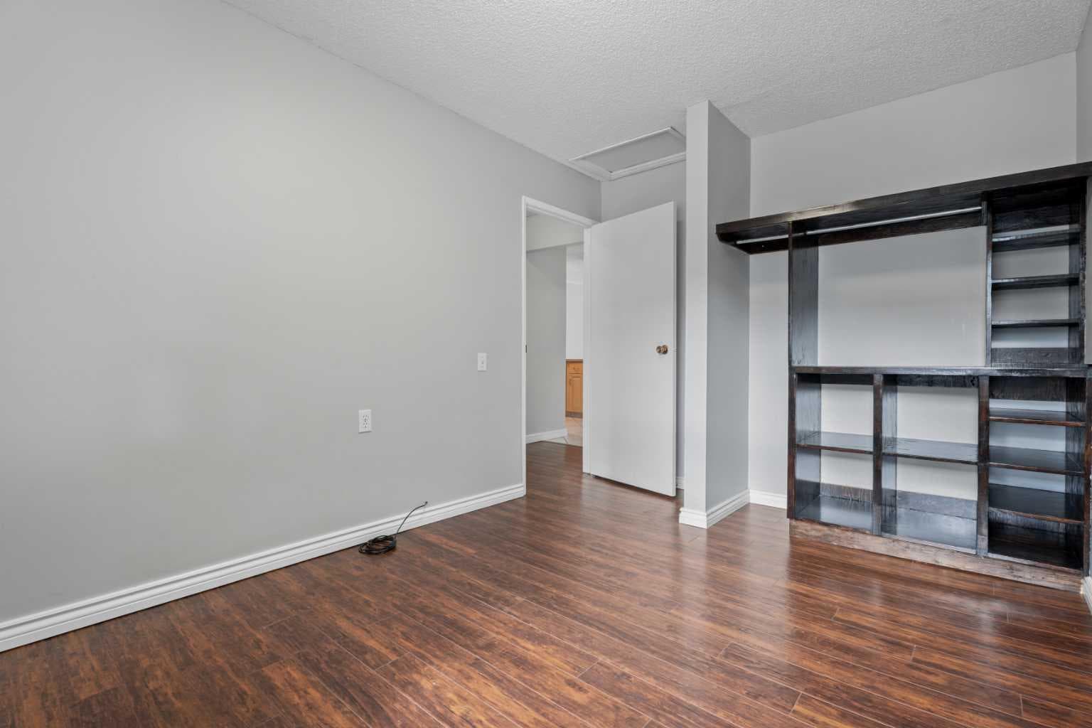 16, 7172 Coach Hill Road SW