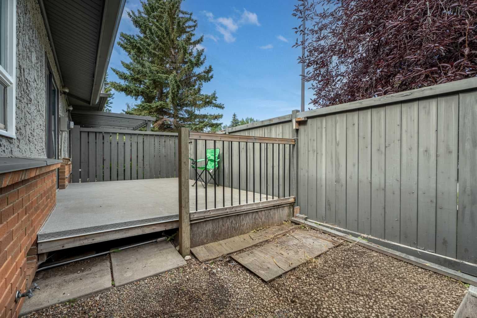 16, 7172 Coach Hill Road SW