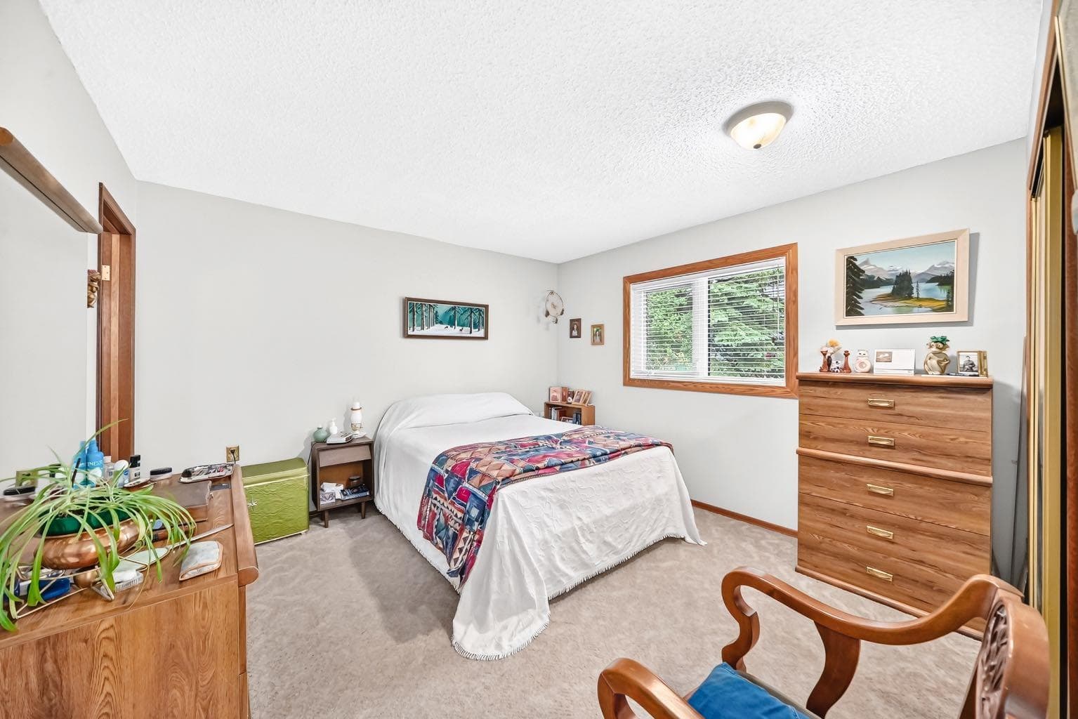 272 Woodside Road NW