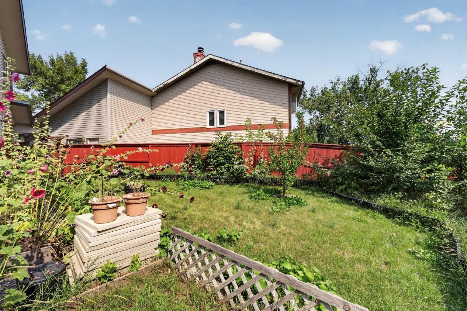 36 Templegreen Bay NE