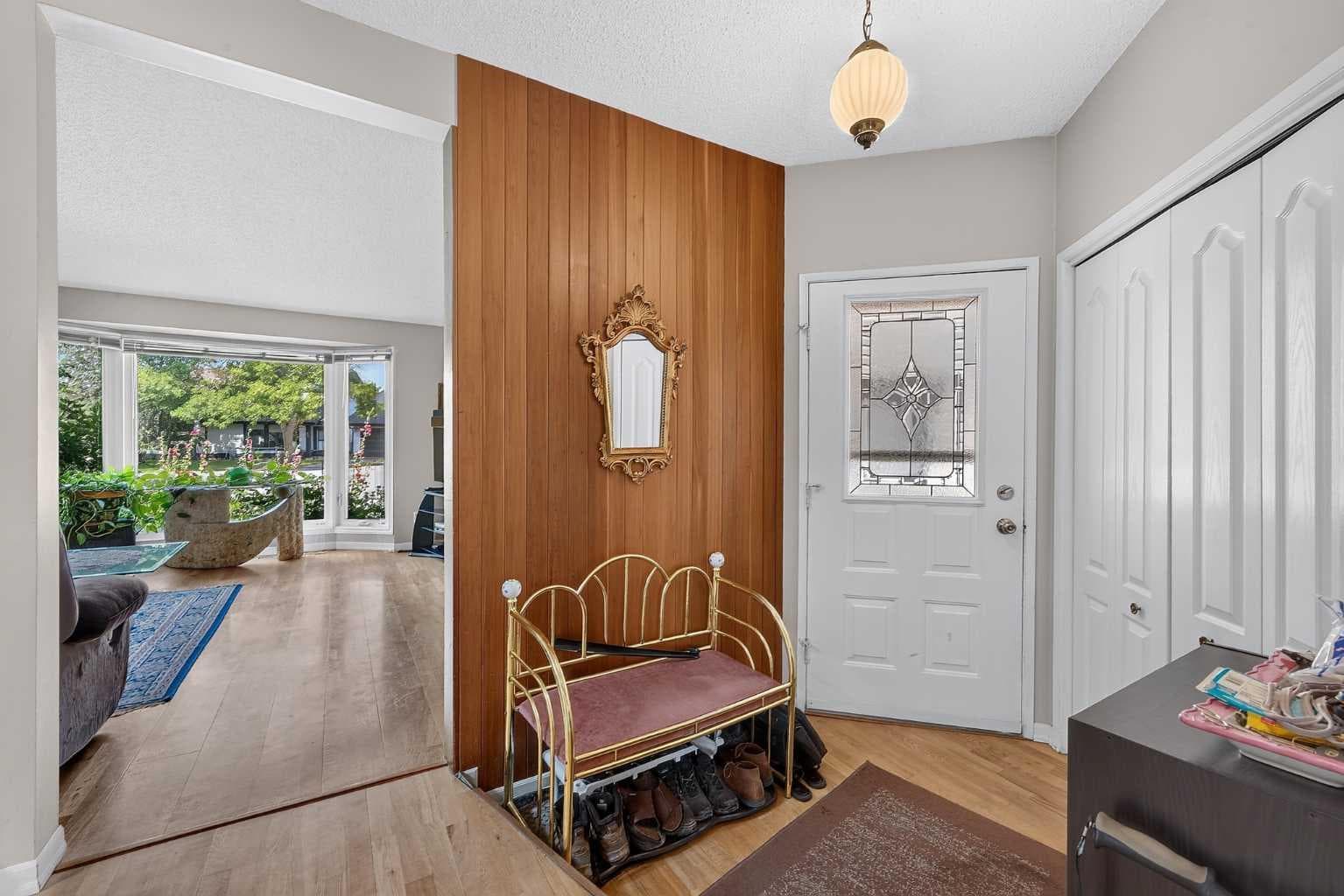 36 Templegreen Bay NE