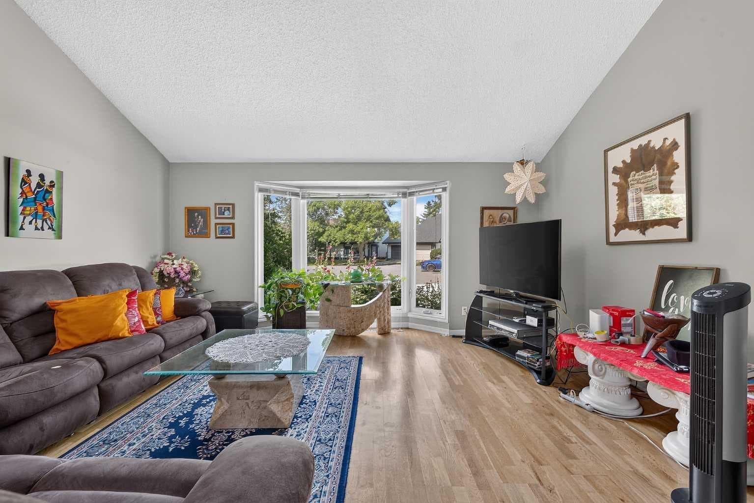 36 Templegreen Bay NE
