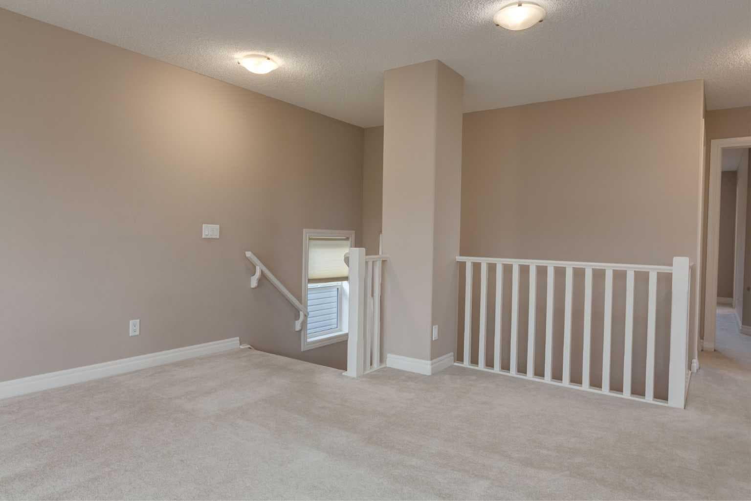 357 Kincora Drive NW