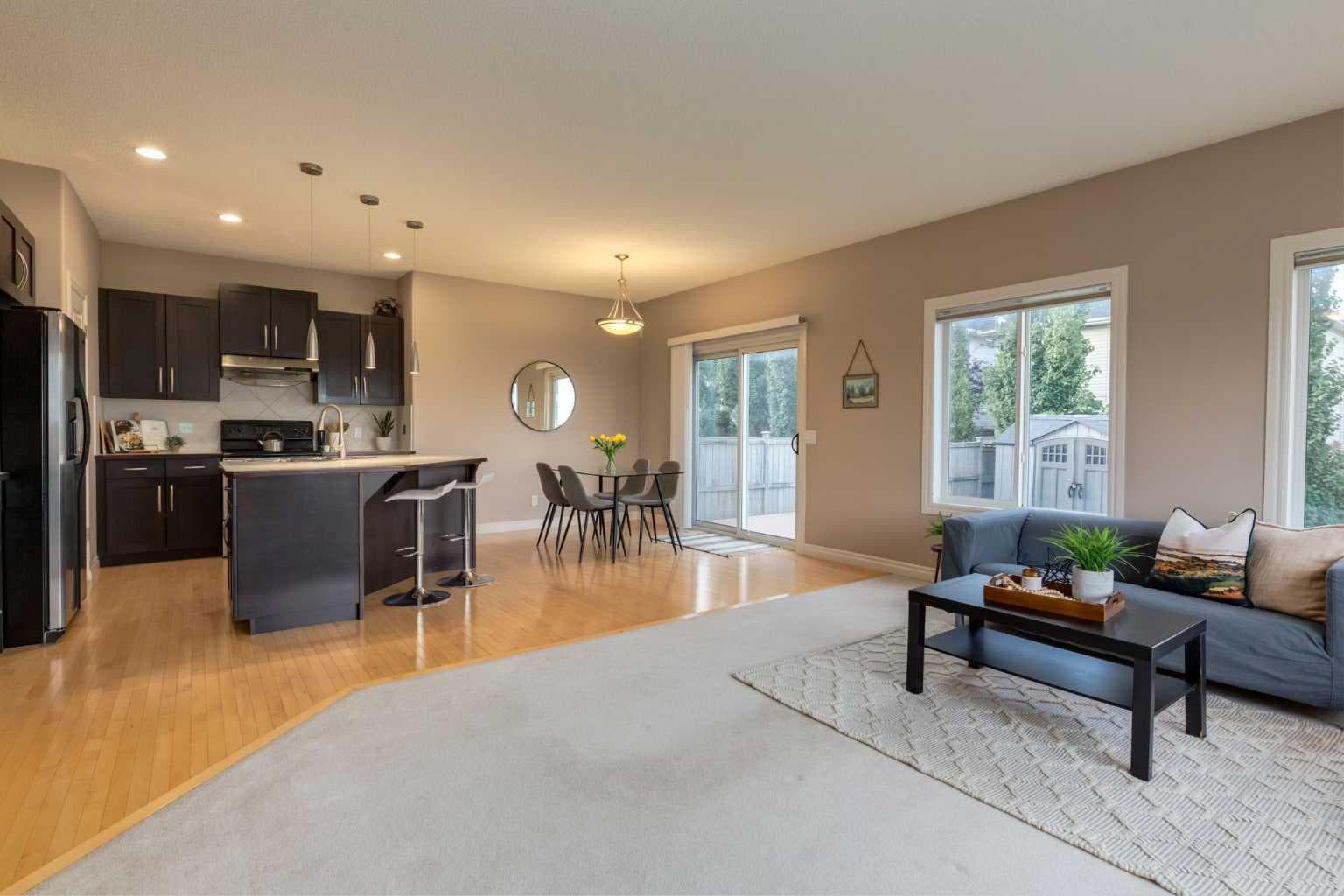 357 Kincora Drive NW