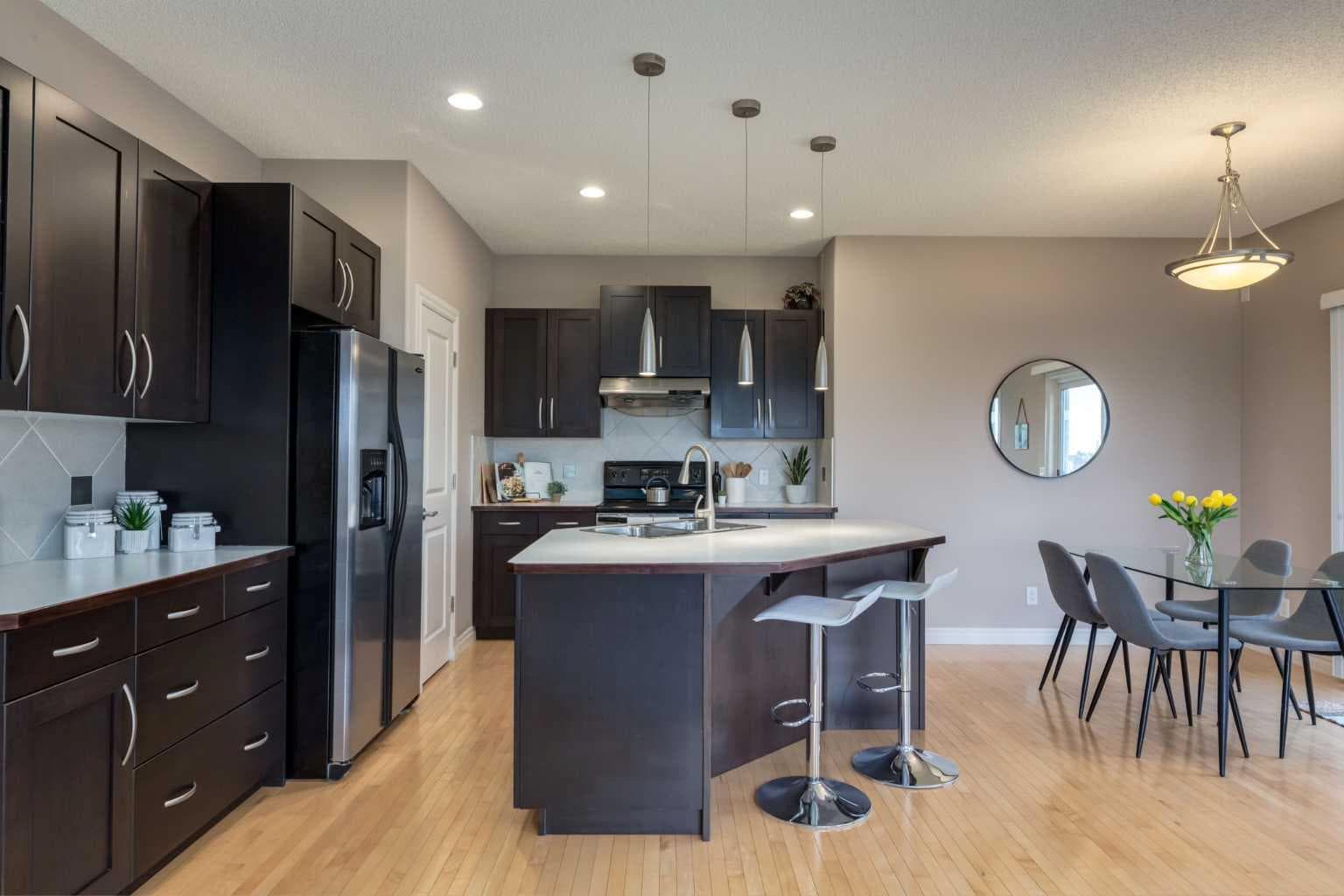 357 Kincora Drive NW