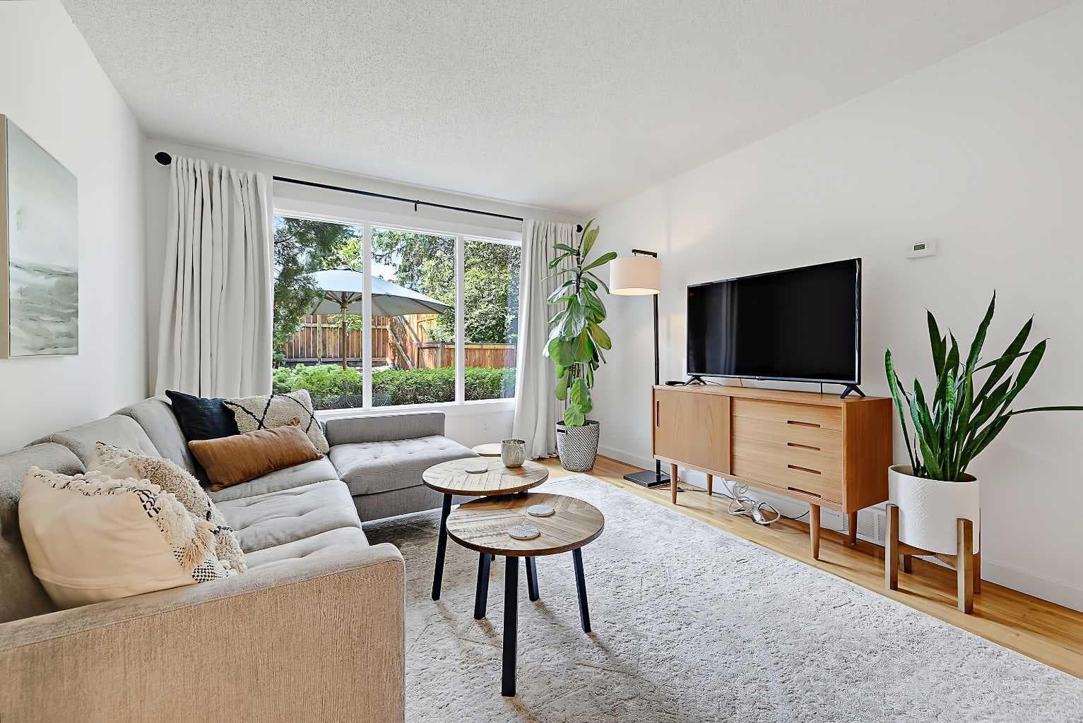 49, 2815 Palliser Drive SW