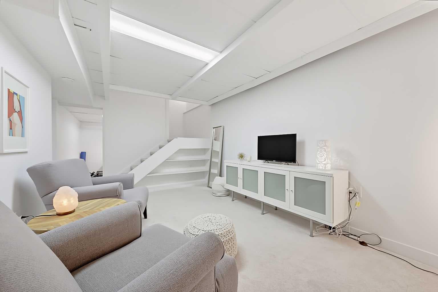 49, 2815 Palliser Drive SW