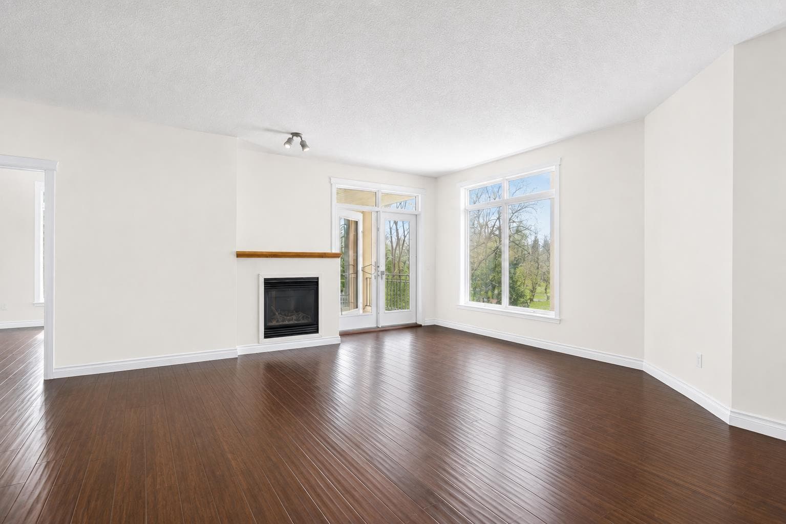 7305, 14 Hemlock Crescent SW
