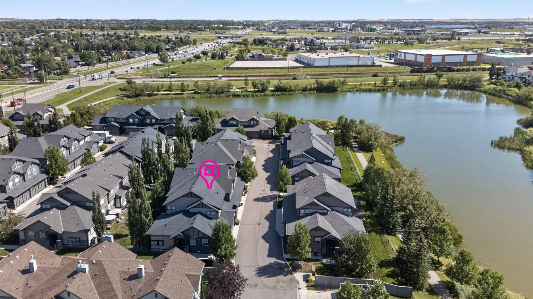 202, 110 Coopers Common SW