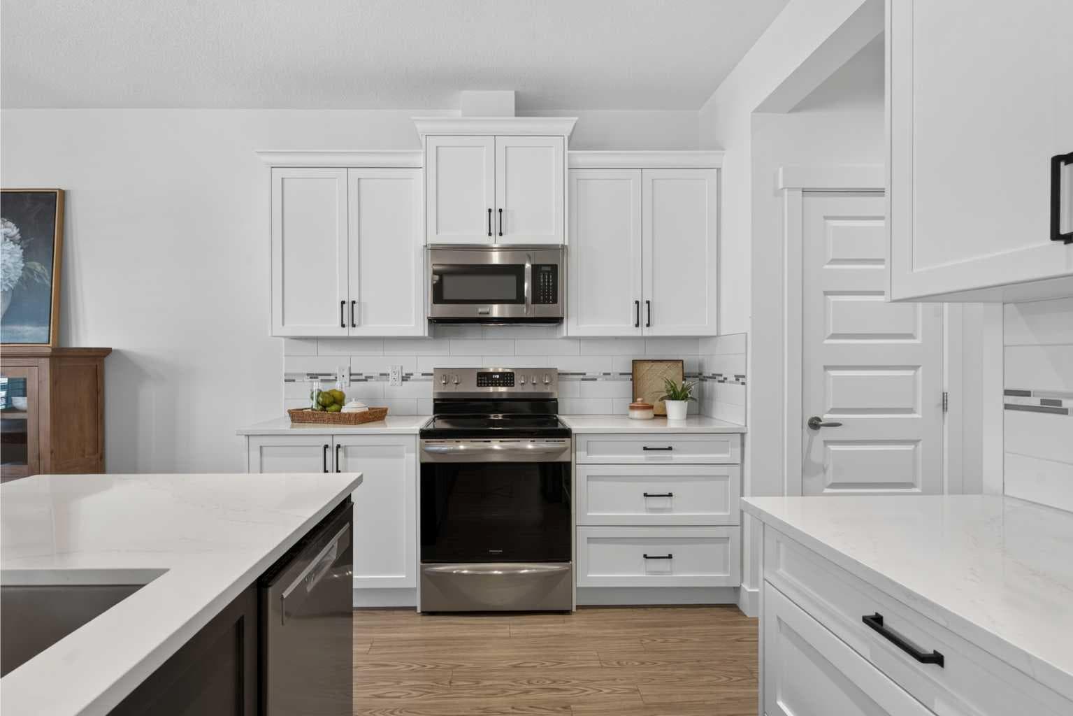 202, 110 Coopers Common SW